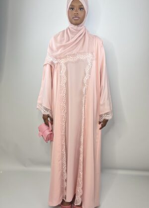 L’ensemble lace rose