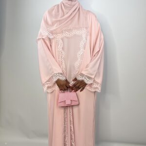 L’ensemble lace rose