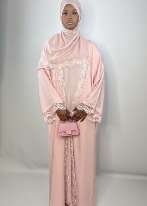 L’ensemble lace rose