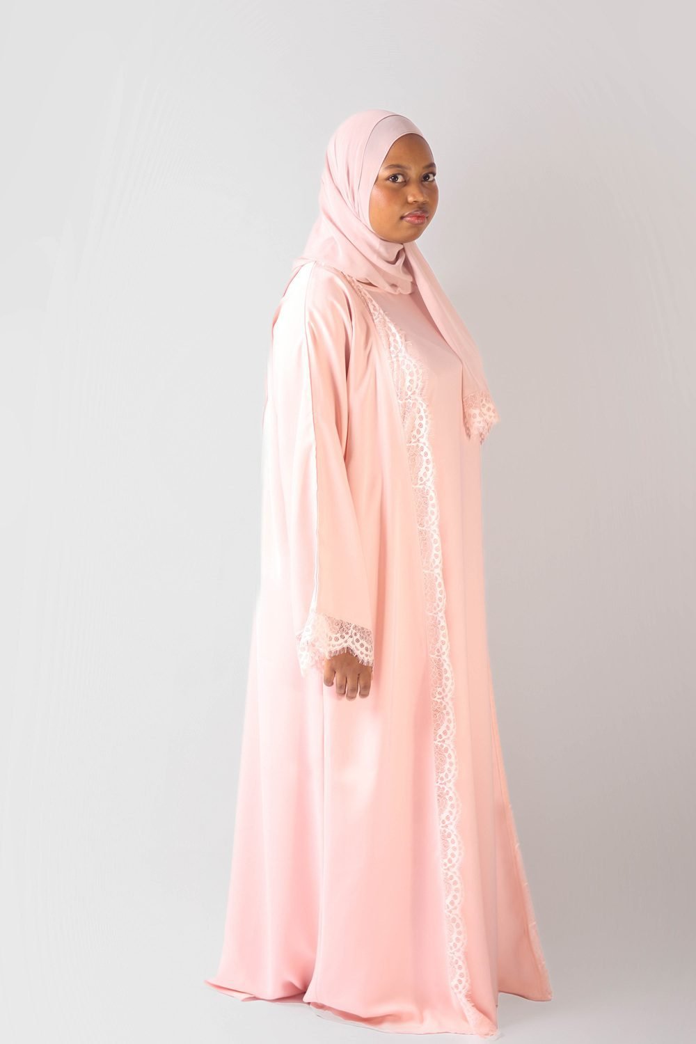 L’ensemble lace rose – Image 2