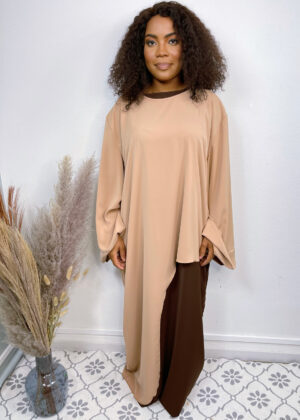Ensemble asymétrique rose